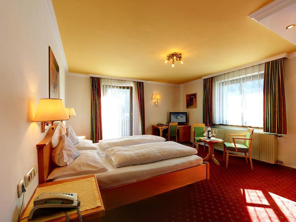 Heart Hotel Arlberg Sankt Anton am Arlberg Exterior photo